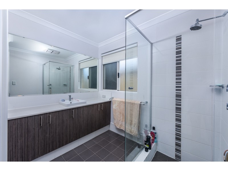 44 Eleanore Drive, Madora Bay WA 6210