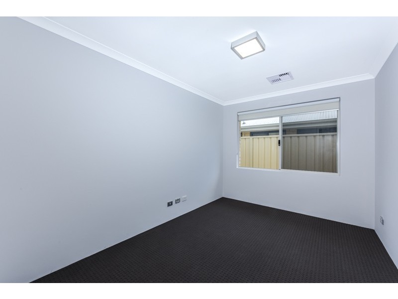 44 Eleanore Drive, Madora Bay WA 6210