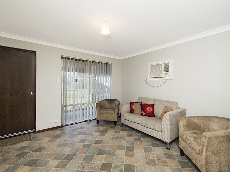 4a Burley Street, Mandurah WA 6210