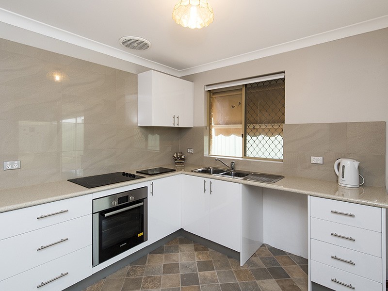 4a Burley Street, Mandurah WA 6210