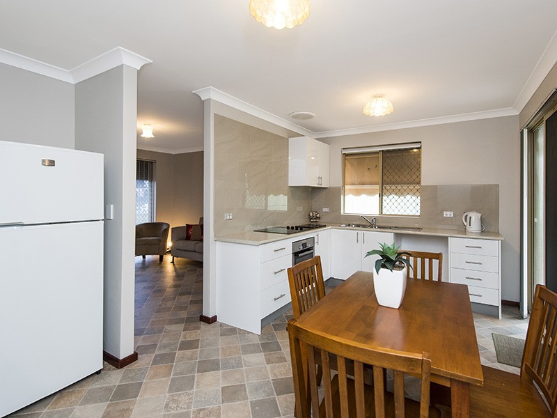 4a Burley Street, Mandurah WA 6210