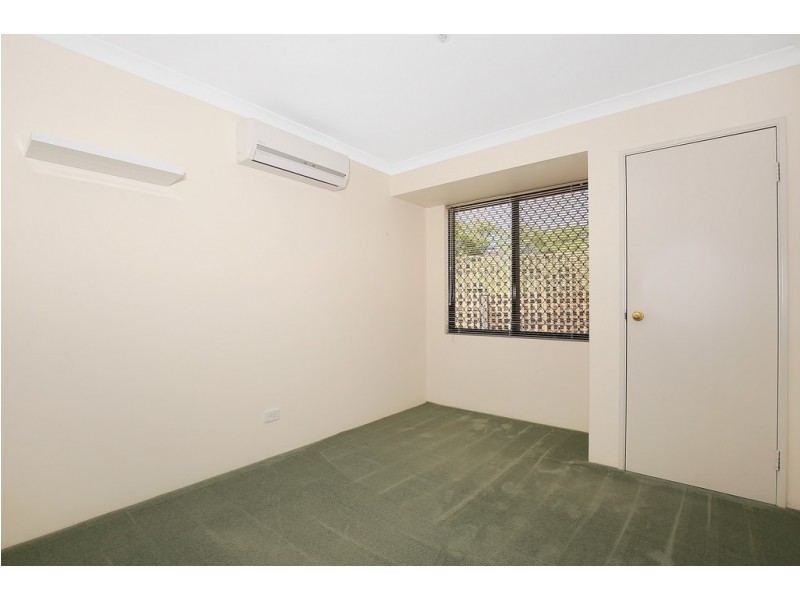 12 Killarney Rt, Meadow Springs WA 6210