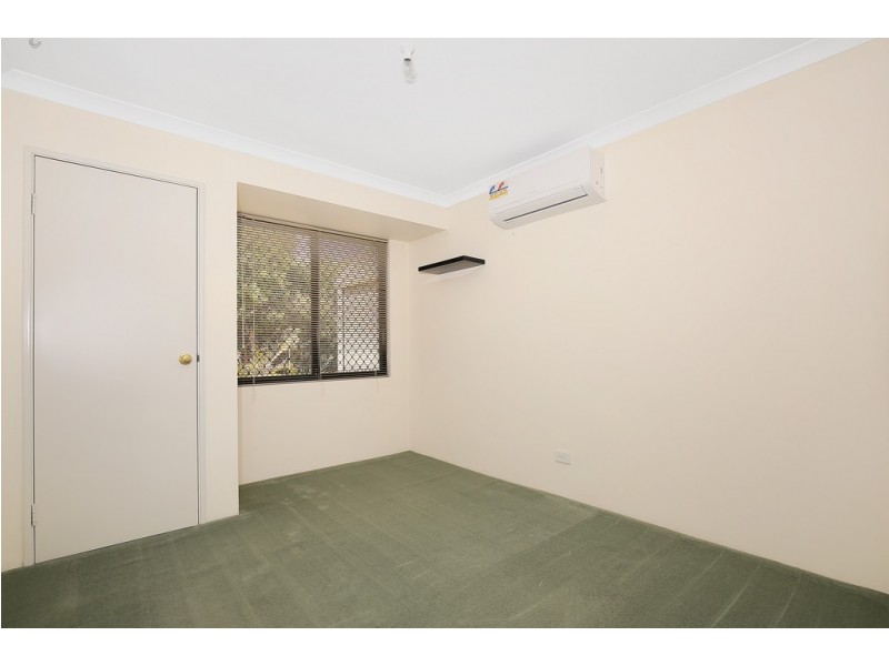 12 Killarney Rt, Meadow Springs WA 6210