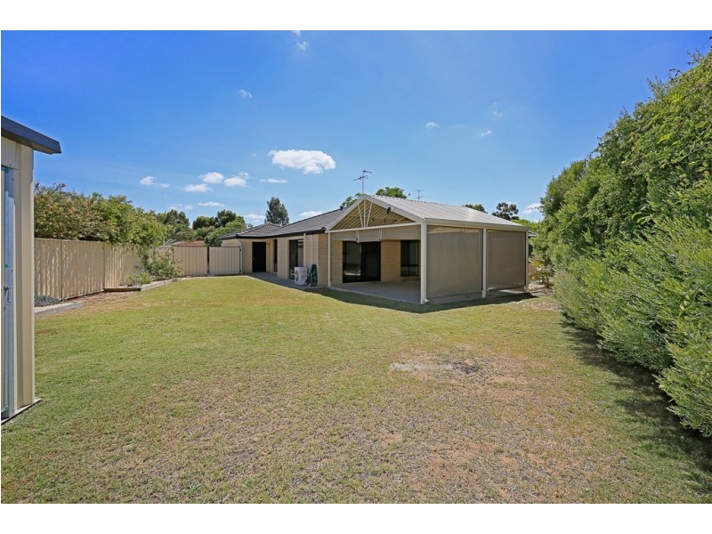 12 Killarney Rt, Meadow Springs WA 6210