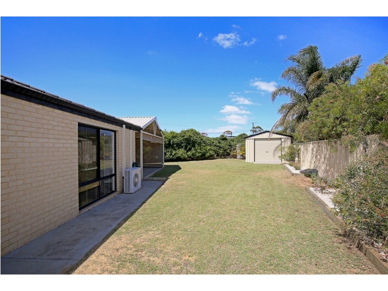 12 Killarney Rt, Meadow Springs WA 6210