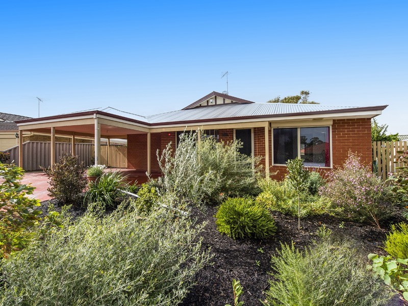 9 Socha Court, Greenfields WA 6210