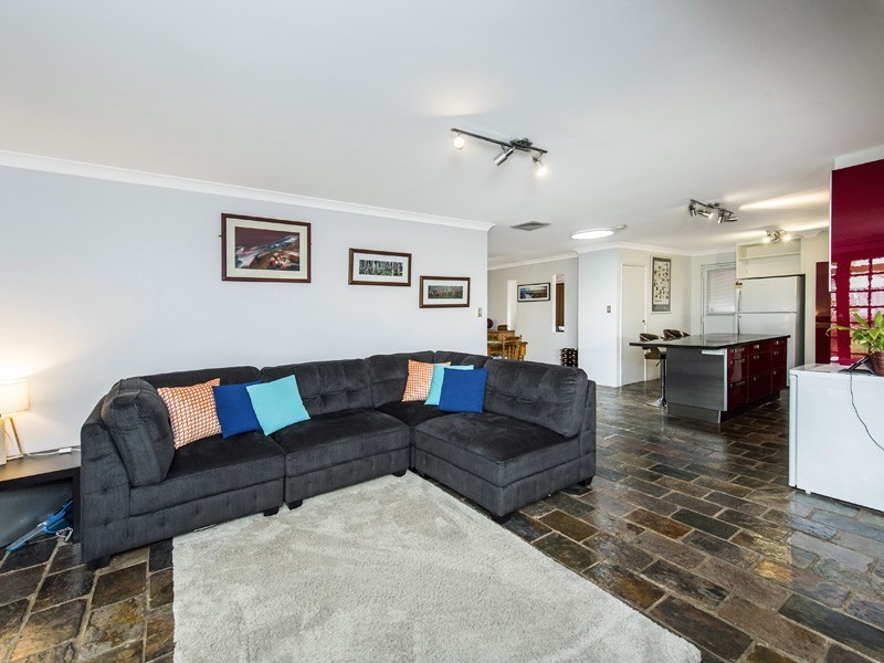 9 Socha Court, Greenfields WA 6210