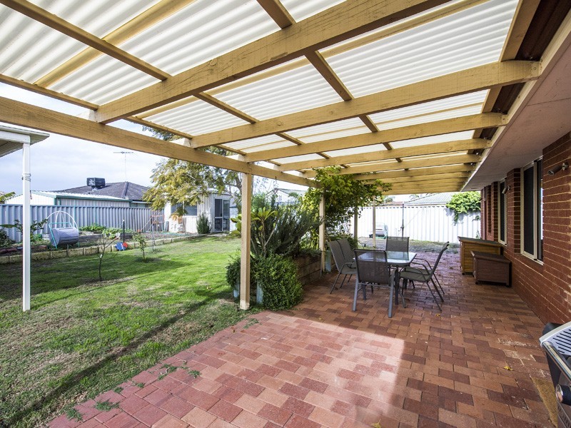 9 Socha Court, Greenfields WA 6210