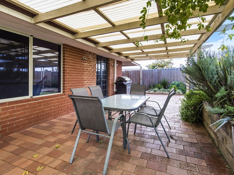 9 Socha Court, Greenfields WA 6210