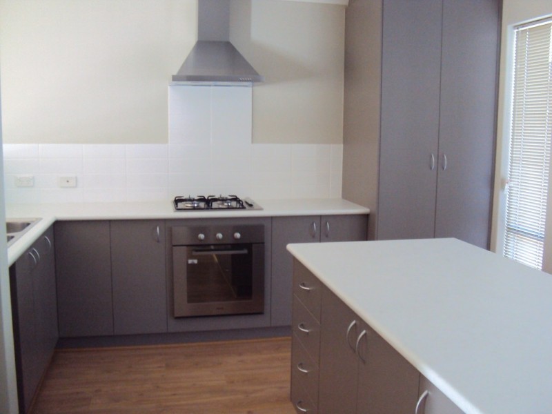 57 Leisure Way, Halls Head WA 6210