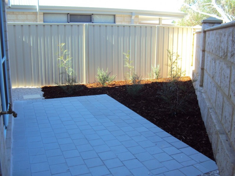 57 Leisure Way, Halls Head WA 6210