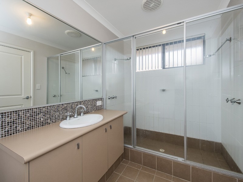 13 Moonbrook Way, Meadow Springs WA 6210