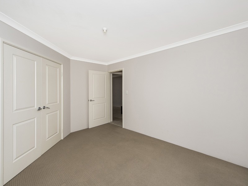 13 Moonbrook Way, Meadow Springs WA 6210