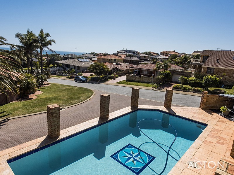 1 Keppel Place, Coogee WA 6166