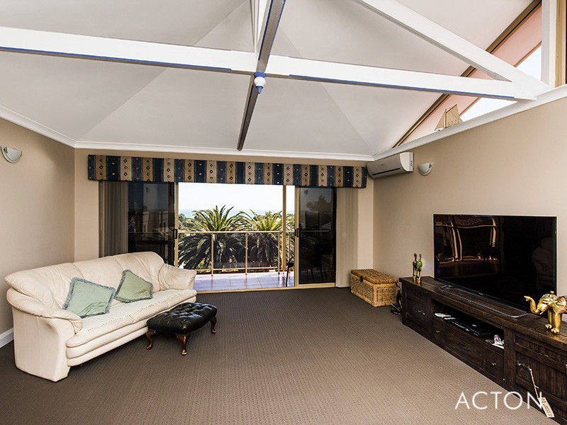 1 Keppel Place, Coogee WA 6166