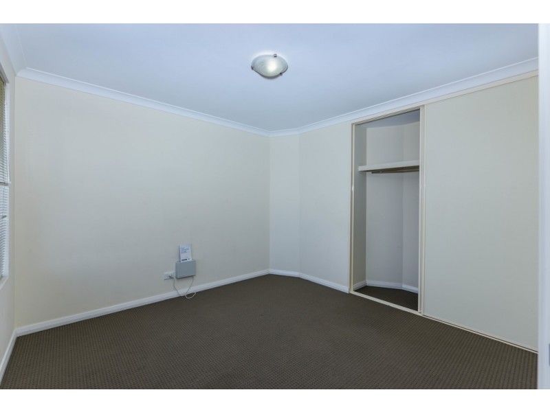 50 Leisure Way, Halls Head WA 6210