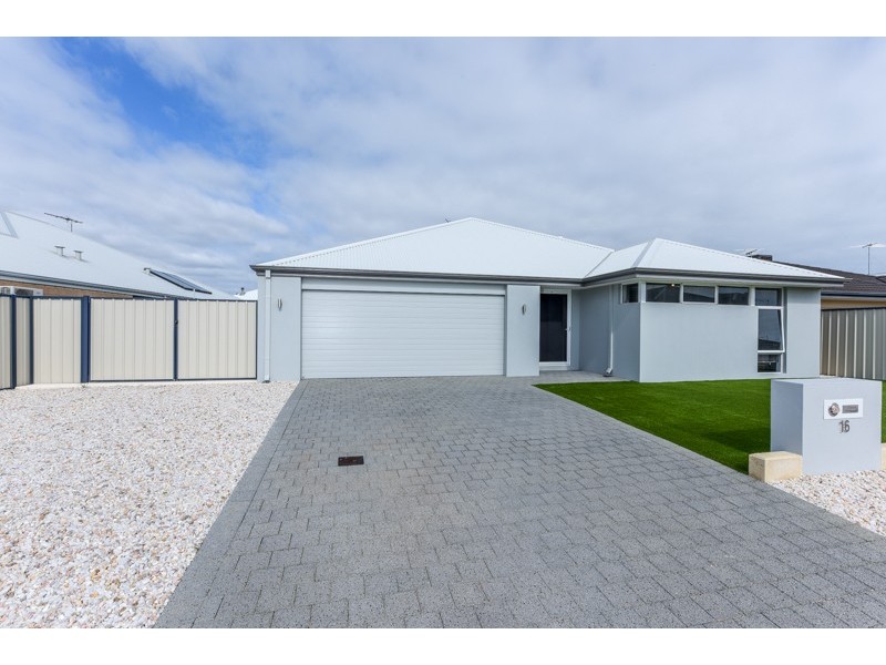 16 St Cloud Link, Meadow Springs WA 6210