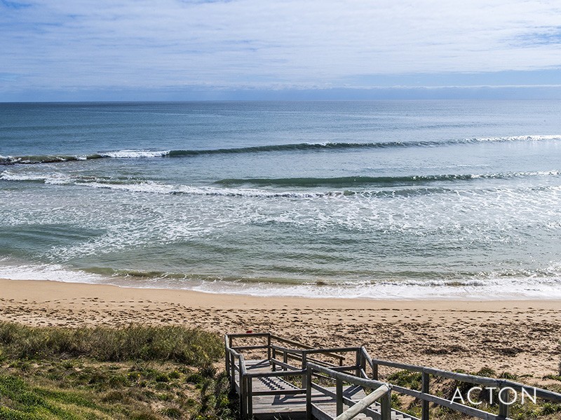 124-126 Leighton Road, Halls Head WA 6210