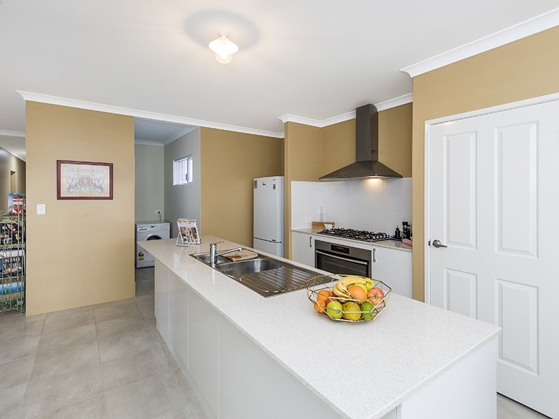 14/96 Bortolo Drive, Greenfields WA 6210