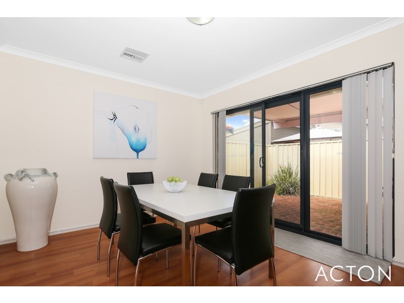 33 Stewart Street, Mandurah WA 6210