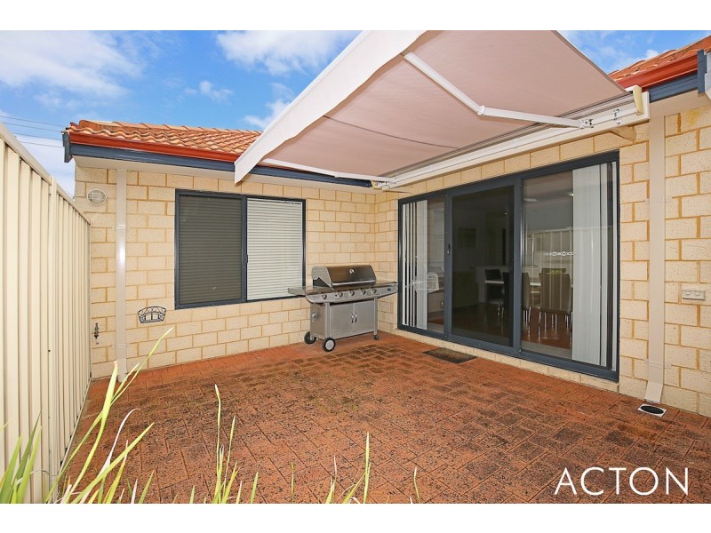 33 Stewart Street, Mandurah WA 6210