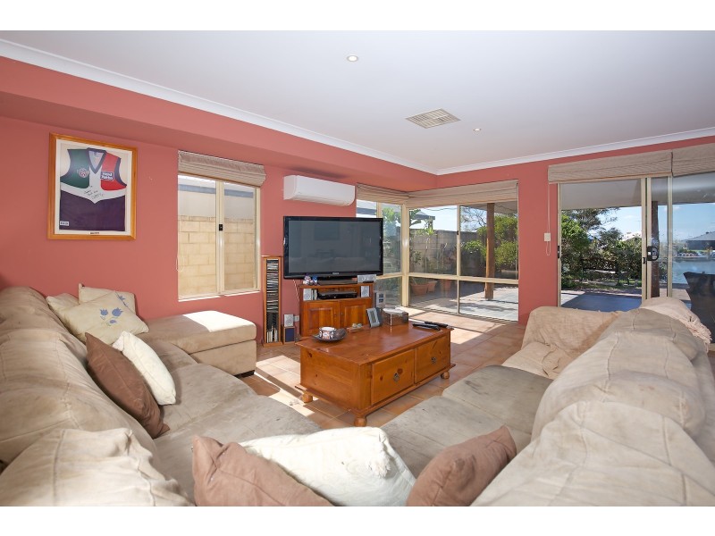 23 Kiap Road, South Yunderup WA 6208