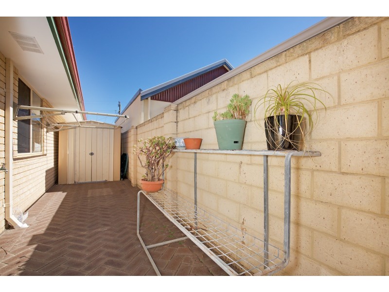 23 Kiap Road, South Yunderup WA 6208