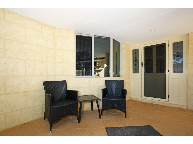 61 Delta Drive, South Yunderup WA 6208