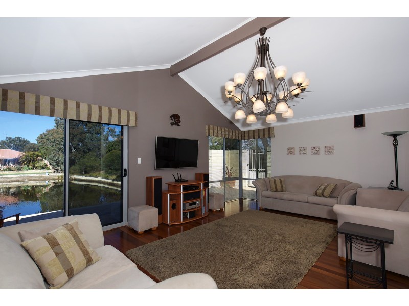 61 Delta Drive, South Yunderup WA 6208