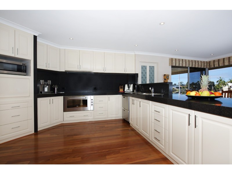 61 Delta Drive, South Yunderup WA 6208