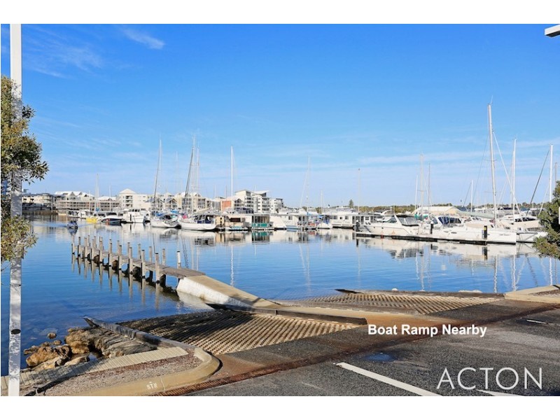 8B Chepstow Drive, Mandurah WA 6210