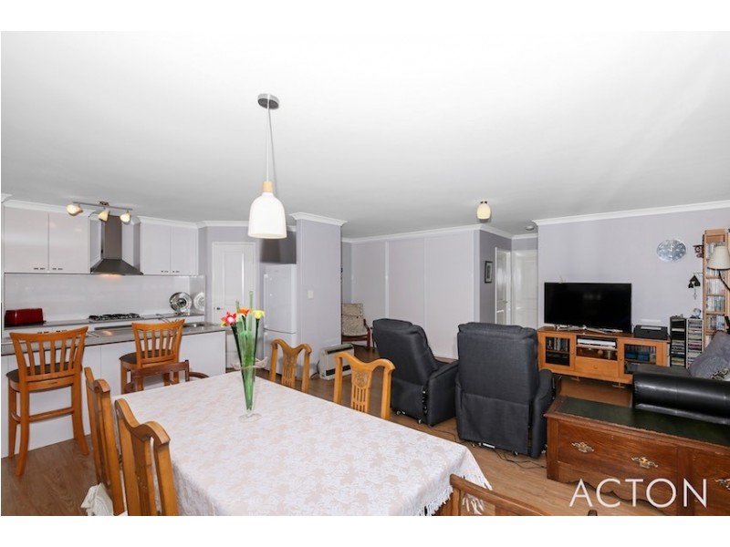 45 Hokitika Drive, Dudley Park WA 6210