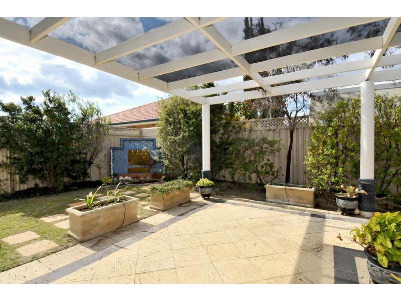 31 Darwin Terrace, Dudley Park WA 6210