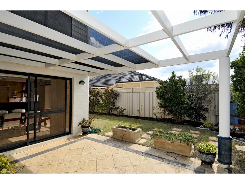 31 Darwin Terrace, Dudley Park WA 6210