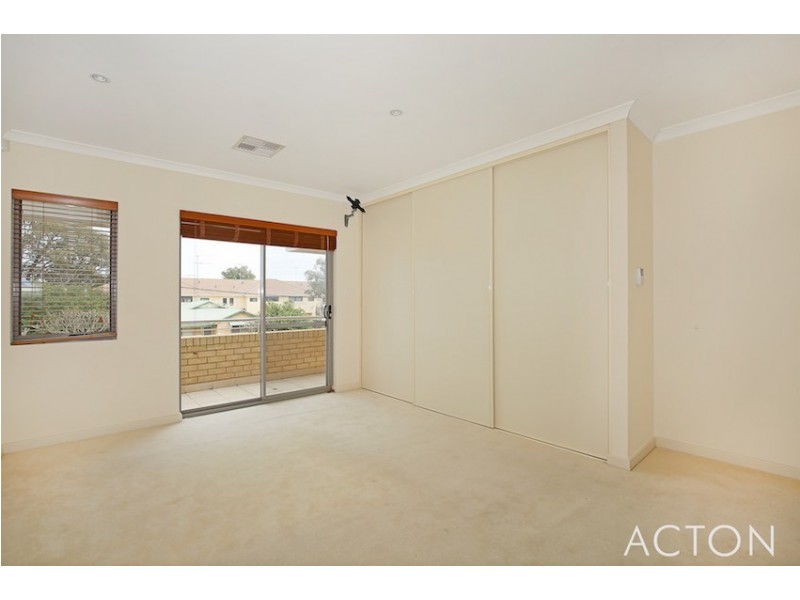 35 Forrest Street, Mandurah WA 6210