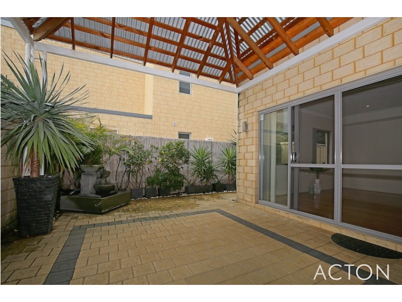 35 Forrest Street, Mandurah WA 6210