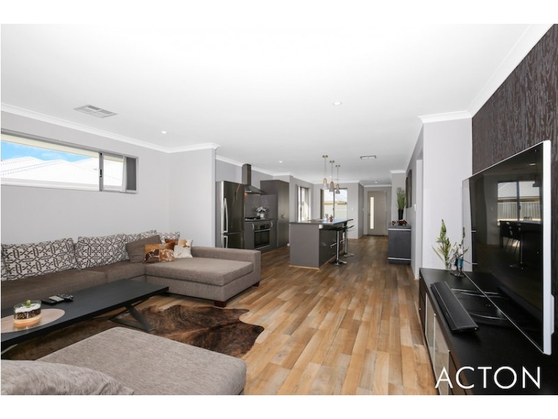 45 Cervantes Drive, Erskine WA 6210