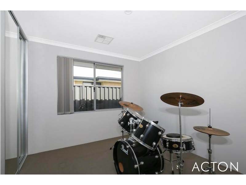 45 Cervantes Drive, Erskine WA 6210