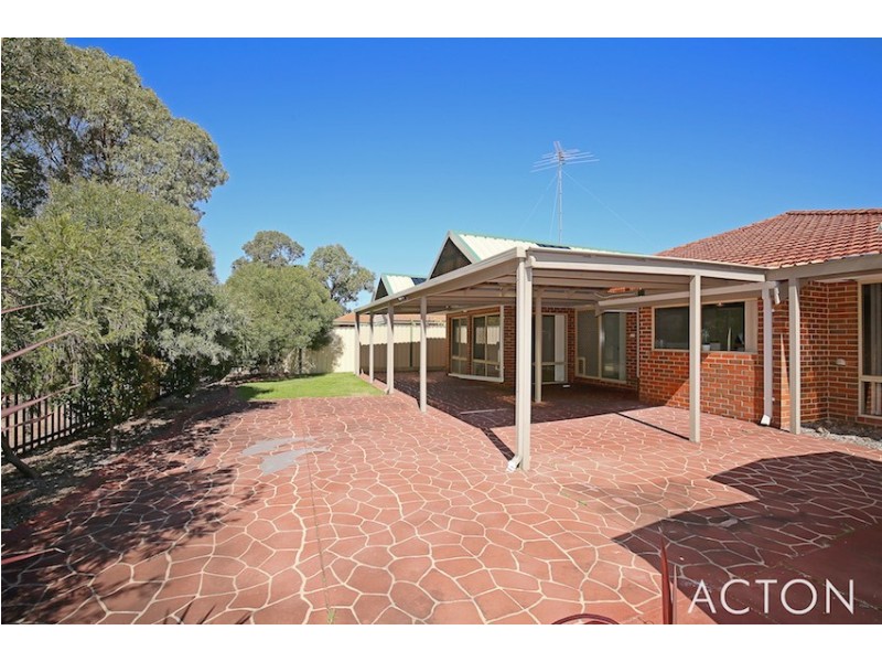 31 Summerlea Avenue, Meadow Springs WA 6210