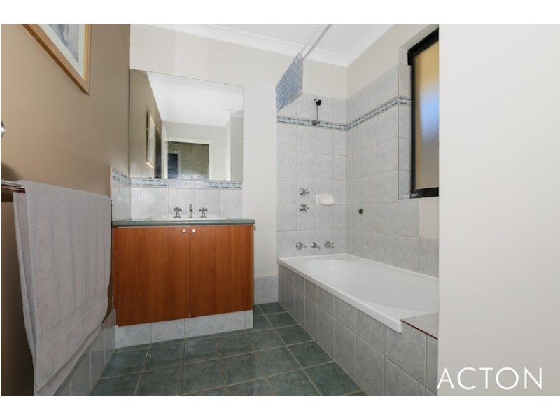 47 Irrawaddy Drive, Greenfields WA 6210