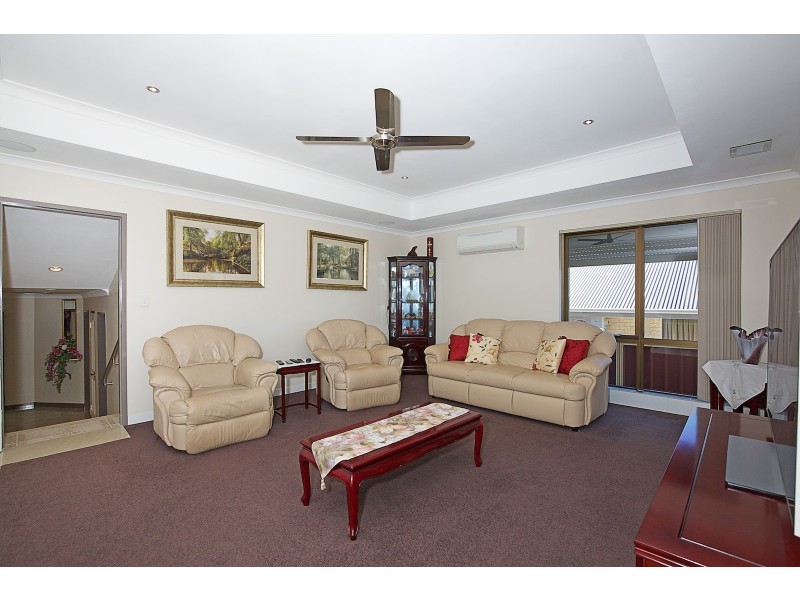 9 Tanderra Place, South Yunderup WA 6208