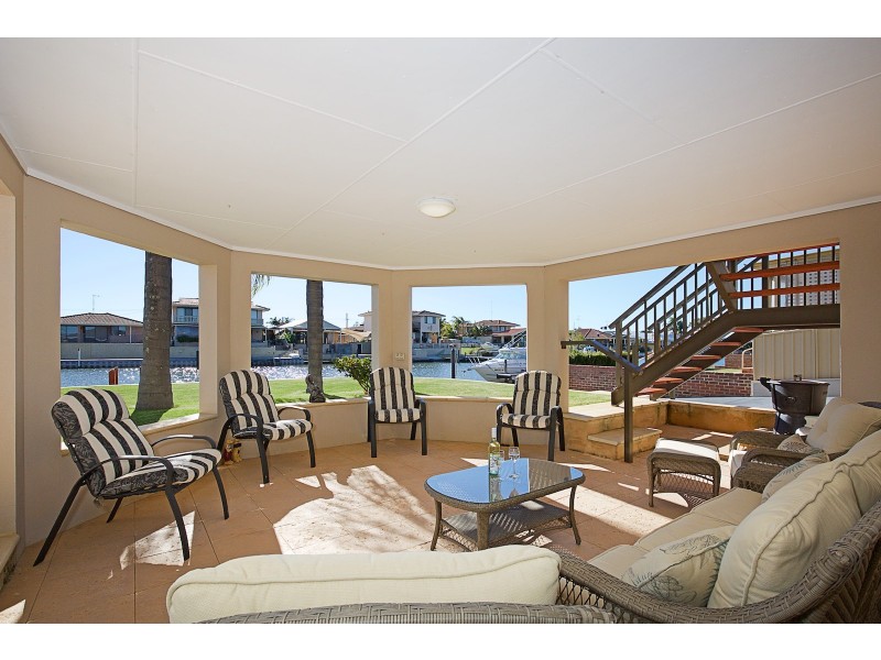 9 Tanderra Place, South Yunderup WA 6208