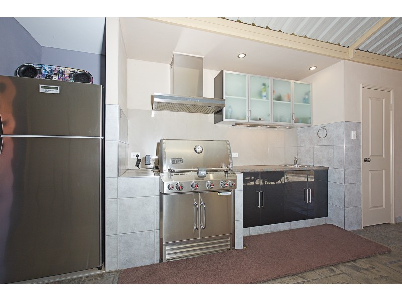 9 Tanderra Place, South Yunderup WA 6208
