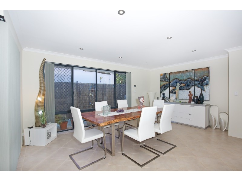 32 Batavia Quays, South Yunderup WA 6208
