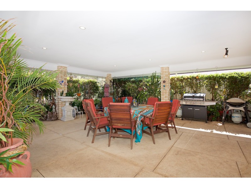 32 Batavia Quays, South Yunderup WA 6208