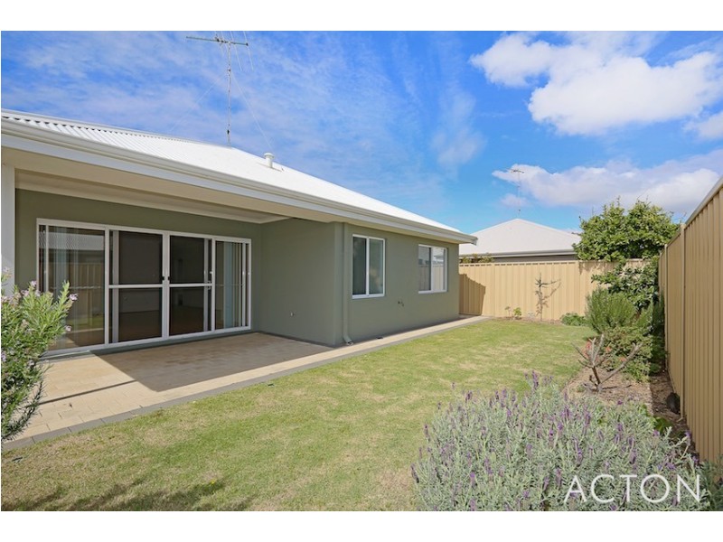 4 Marro Lane, Falcon WA 6210