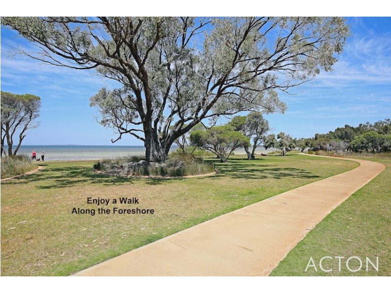 4 Marro Lane, Falcon WA 6210