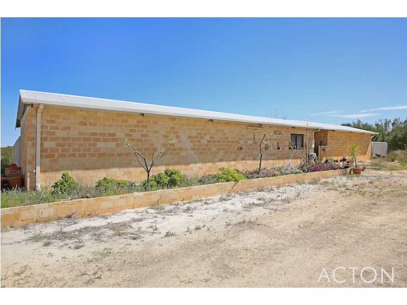 81 Bush Retreat, Nambeelup WA 6207