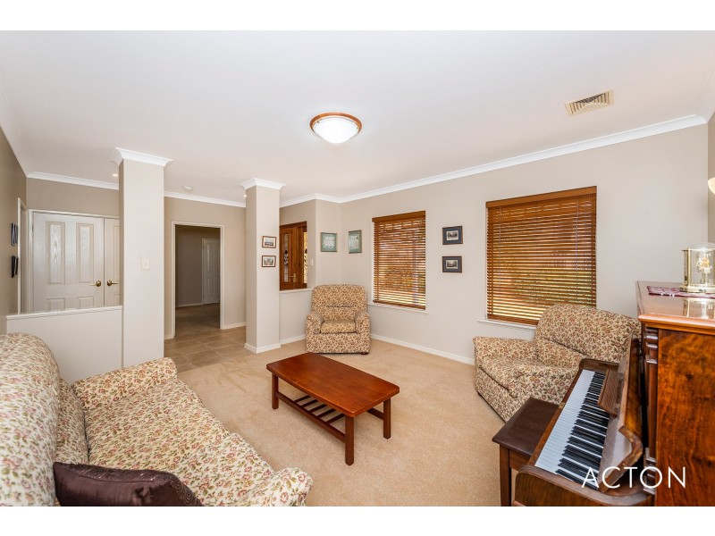 19 Podman Turn, Madora Bay WA 6210