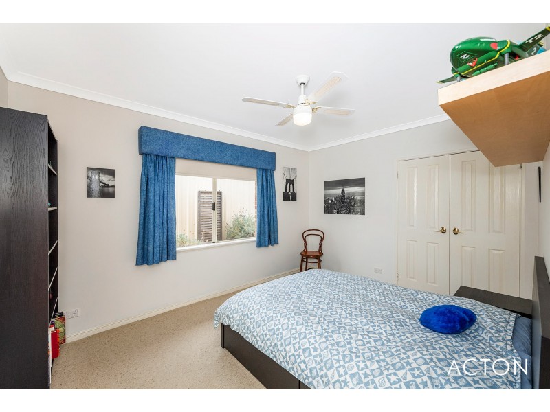 19 Podman Turn, Madora Bay WA 6210